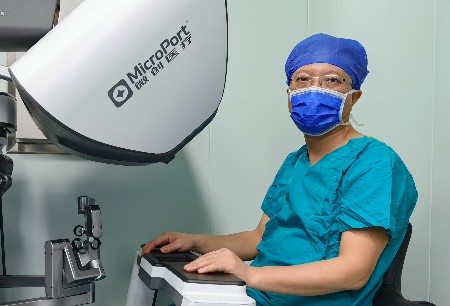 First Enrollment Surgery Completed in Clinical Trial of Thoracic Surgery with Toumai®