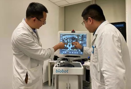 Successful Completion of Clinical Trial Surgery Case with Mona Lisa Prostate Puncture Robot in Nanjing Drum Tower Hospital