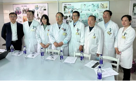启动仪式 | Mona Lisa前列腺穿刺机器人在苏北人民医院成功举办临床试验启动会