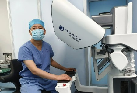 Surgery Journey | The First Pediatric Urological Robot-assisted Surgery with Chinese-developed Toumai® Completed by Sanya Maternal and Child Health Hospital in Hainan