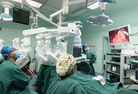 Start a New Journey! Qujing Second People's Hospital, the Birthplace of Laparoscopy in China, Completed the First Laparoscopic Robotic Surgery with the Assistance of Toumai®