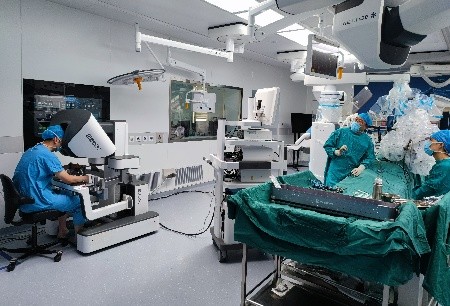 A new record, a fresh start Over 1000 surgeries have been performed using Toumai® robot.