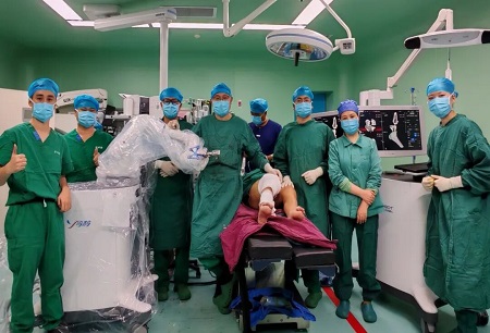 日喀则首例！鸿鹄®谱写高质量医疗技术建设“健康西藏”新篇章